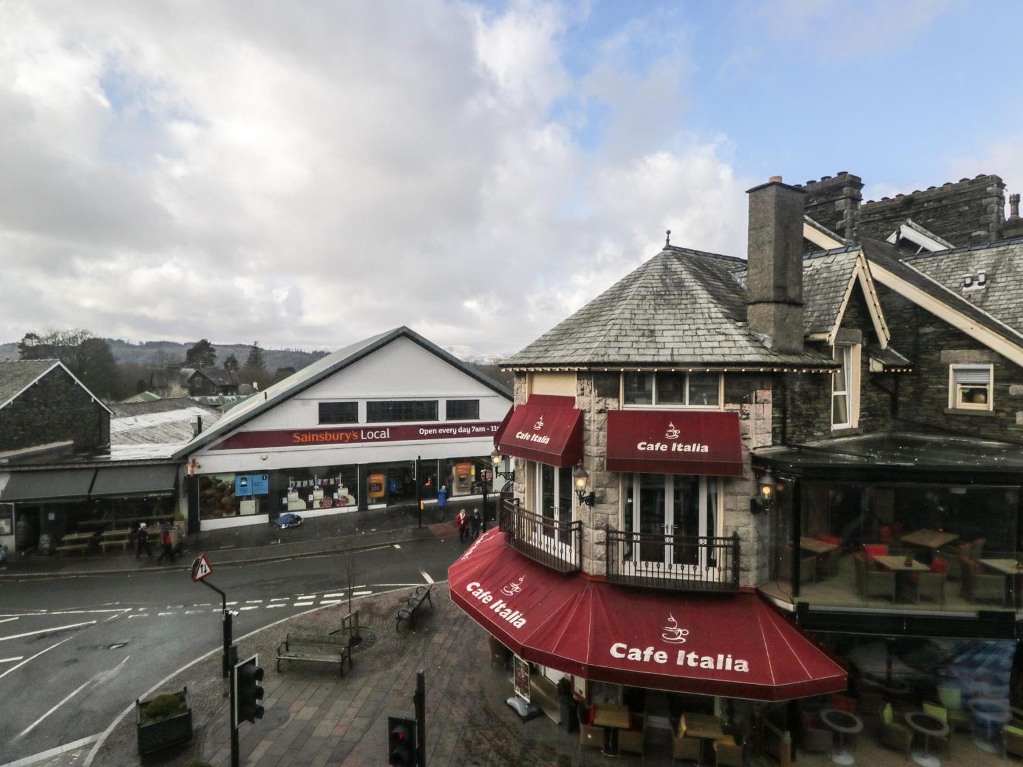 Апартаменты Windermere Crescent Экстерьер фото
